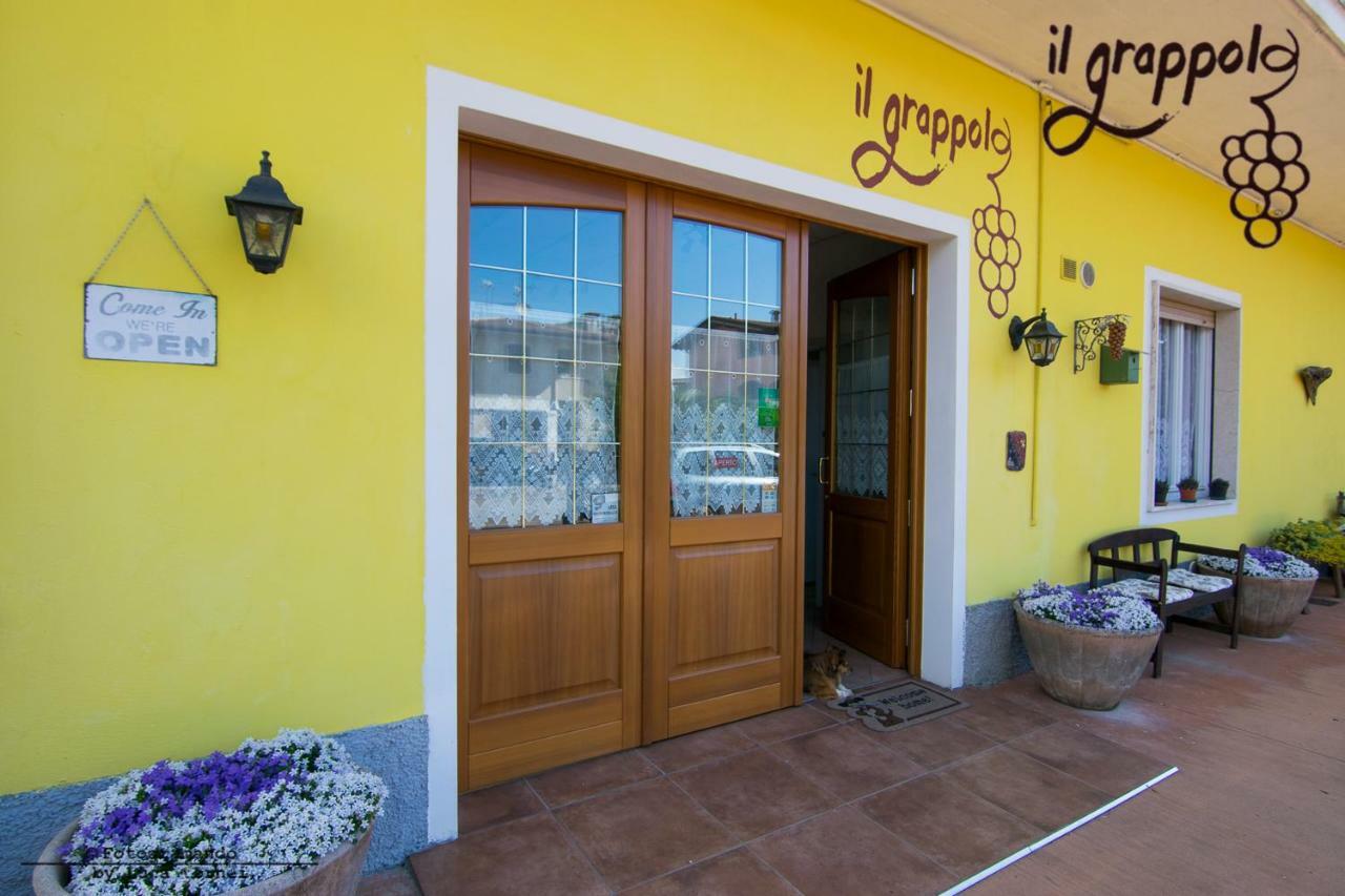 B&B Il Grappolo Foresteria Lombarda Sirmione Exteriör bild
